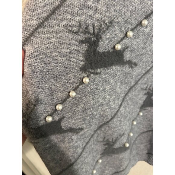 Serengeti Grey Long Sleeved Reindeer & Pearl Patterned Sweater - Picture 6 of 9